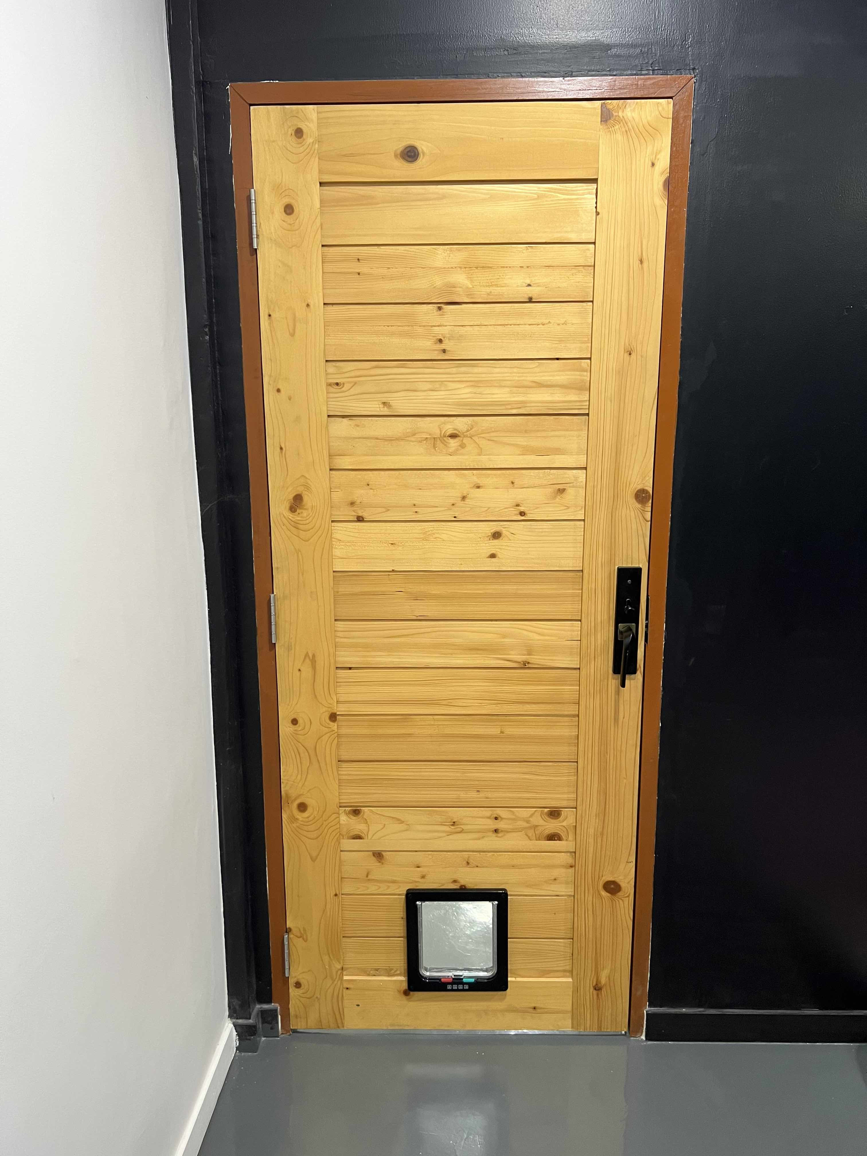 ประตูน้องหมา น้องแมว